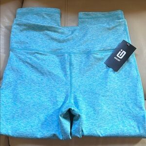 NWT Ideology crop pants